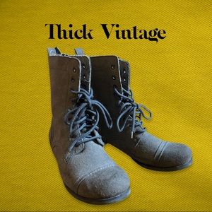 Vegetarian Shoes Faux Suede Boots. W 11.5